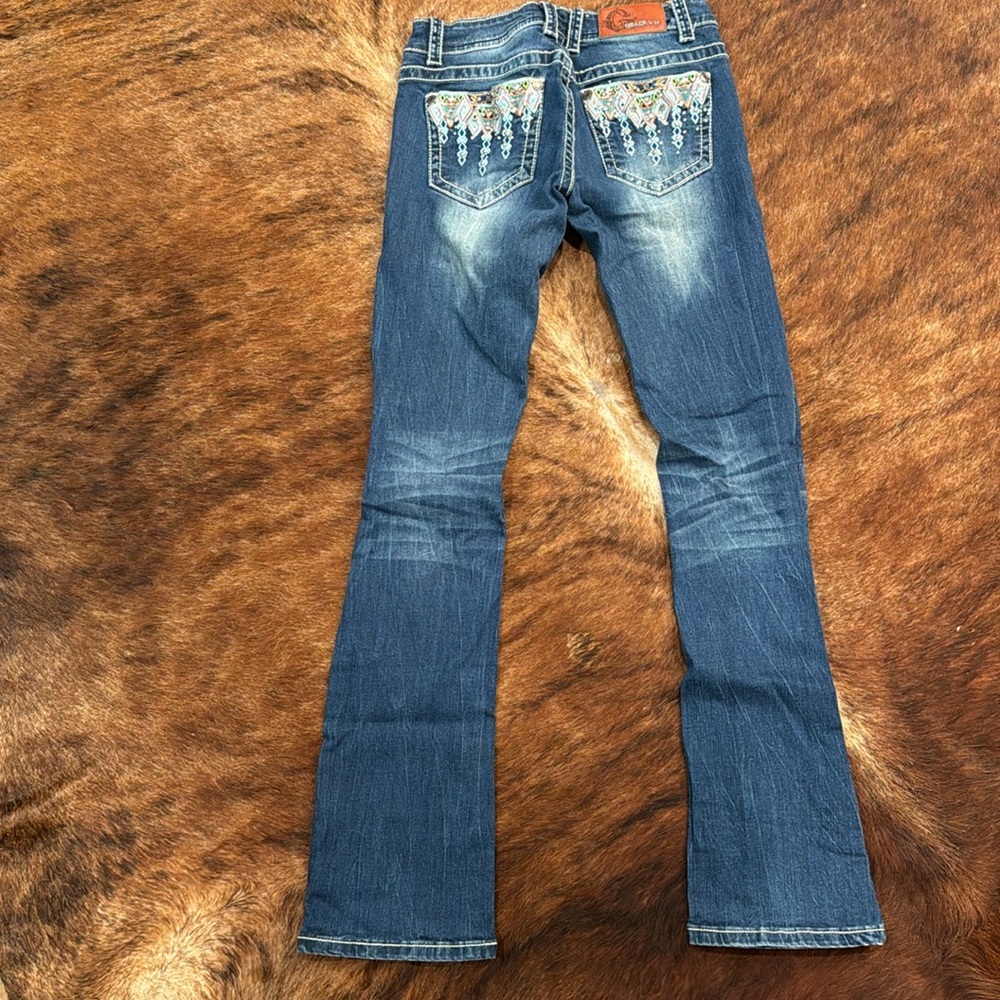 Grace in La jeans